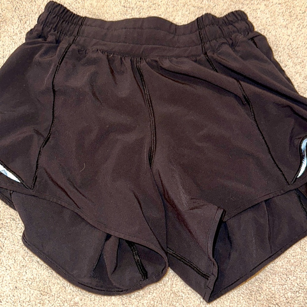 Lulu lemon shorty Hot